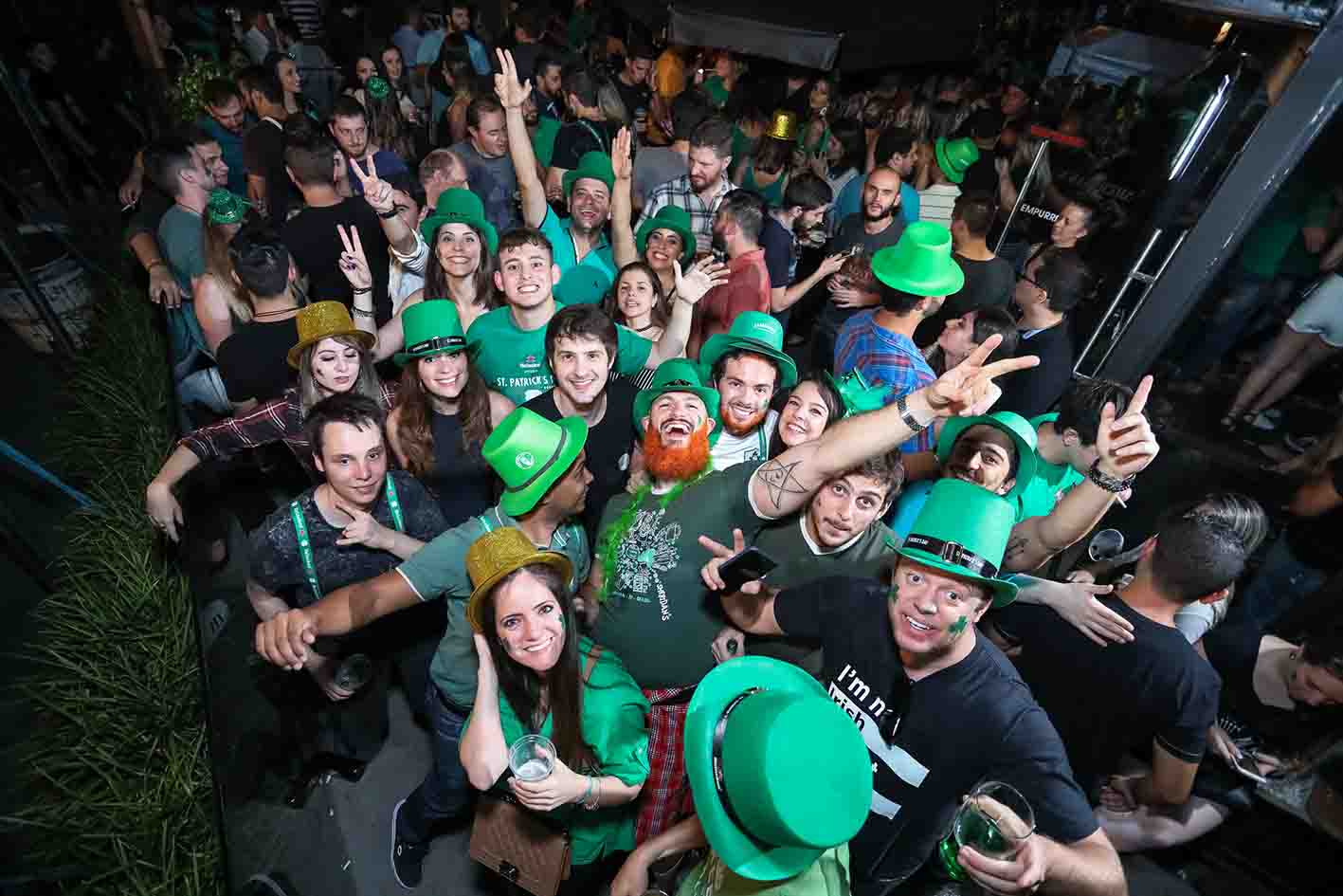 St-Patricks-Sheridans-curitiba-público-bar-irlandês